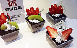 學員草莓巧克力慕斯作品